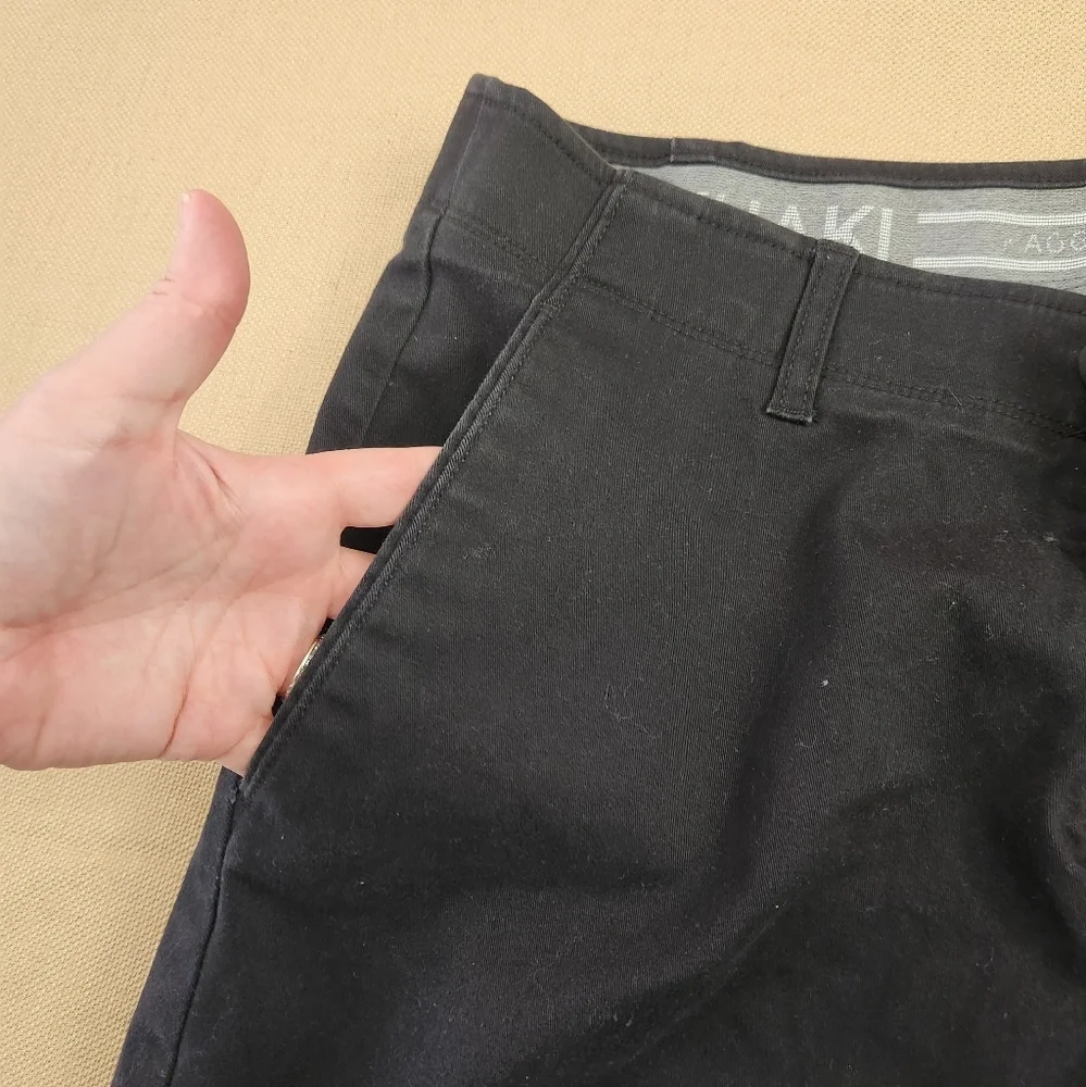Haggar 34 x 30 Men's Dress Pants - Black